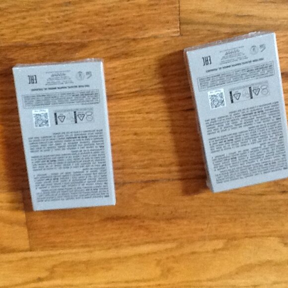 Invisible Root Root Touch Up Powder for Light Blonde- 2 boxes - Picture 2 of 2